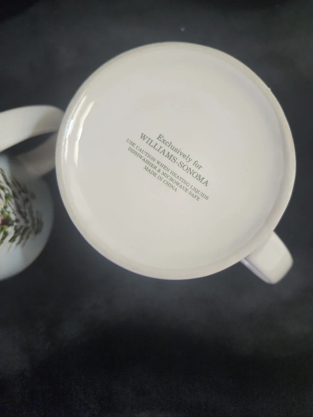 Lot of 2 Williams Sonoma Santa Sleigh Winter Scene 10 oz Mugs Coffee Tea Cocoa
